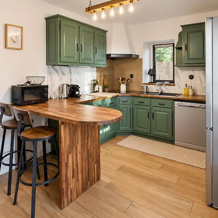 Maison Authentique Avec Vue Panoramique Sur Le Mont Hébergement de vacances *